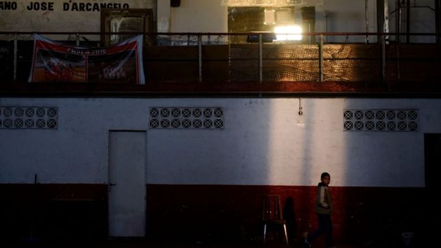 los clubes de barrio de la plata avanzan en protocolos para volver a funcionar