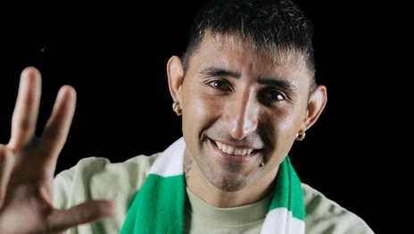 Hinchas de Gimnasia colgaron un cartel en la sede del club pidiendo la vuelta de Alan Ruiz