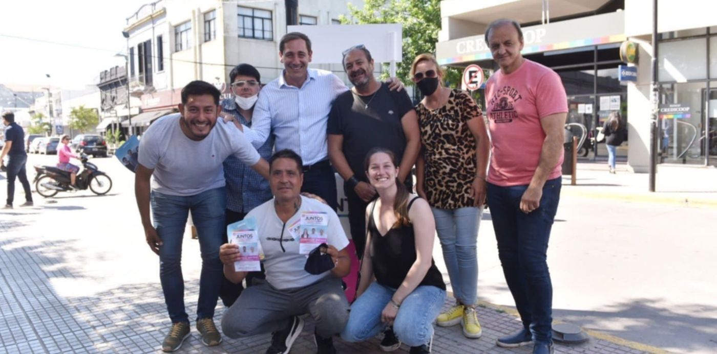 Garro con candidatos de Berisso y Ensenada Garro Peto Rojas Marc Llanos