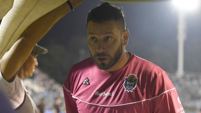 gimnasia: la historia detras de la camioneta de fatura broun que volvio loco a maradona