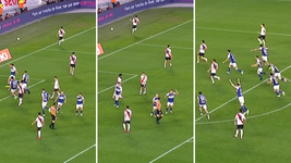 los jugadores del lobo festejaron el penal que atajo insfran en la cara del arbitro los jugadores del lobo festejaron el penal que atajo insfran en la cara del arbitro