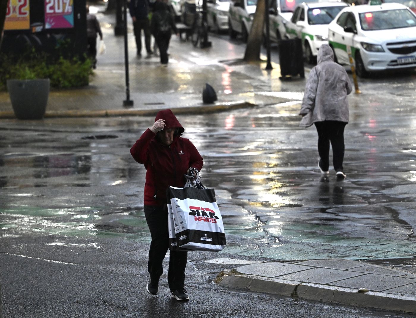 Las tormentas fuertes llegarán el sábado a La Plata, según anticipó el Servicio Meteorológico Nacional