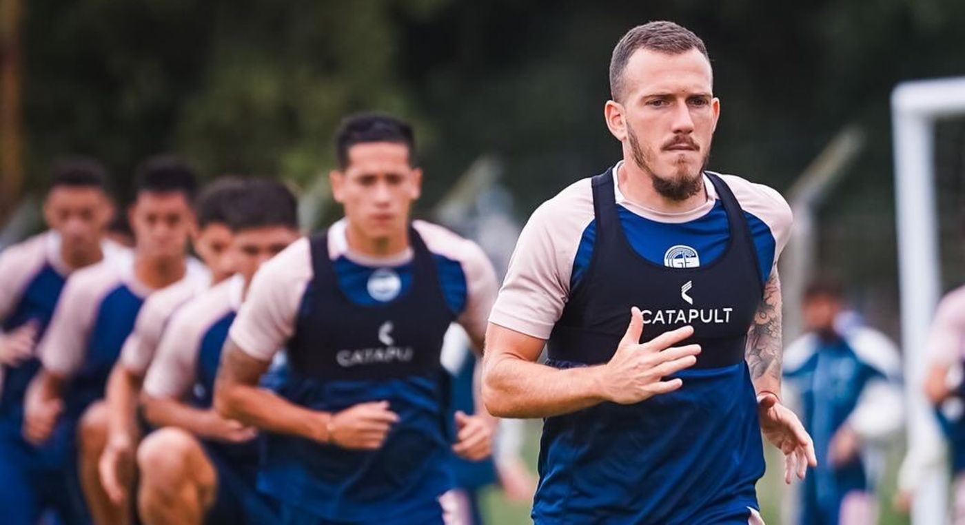 Augusto Max tiene contrato en Gimnasia hasta diciembre.