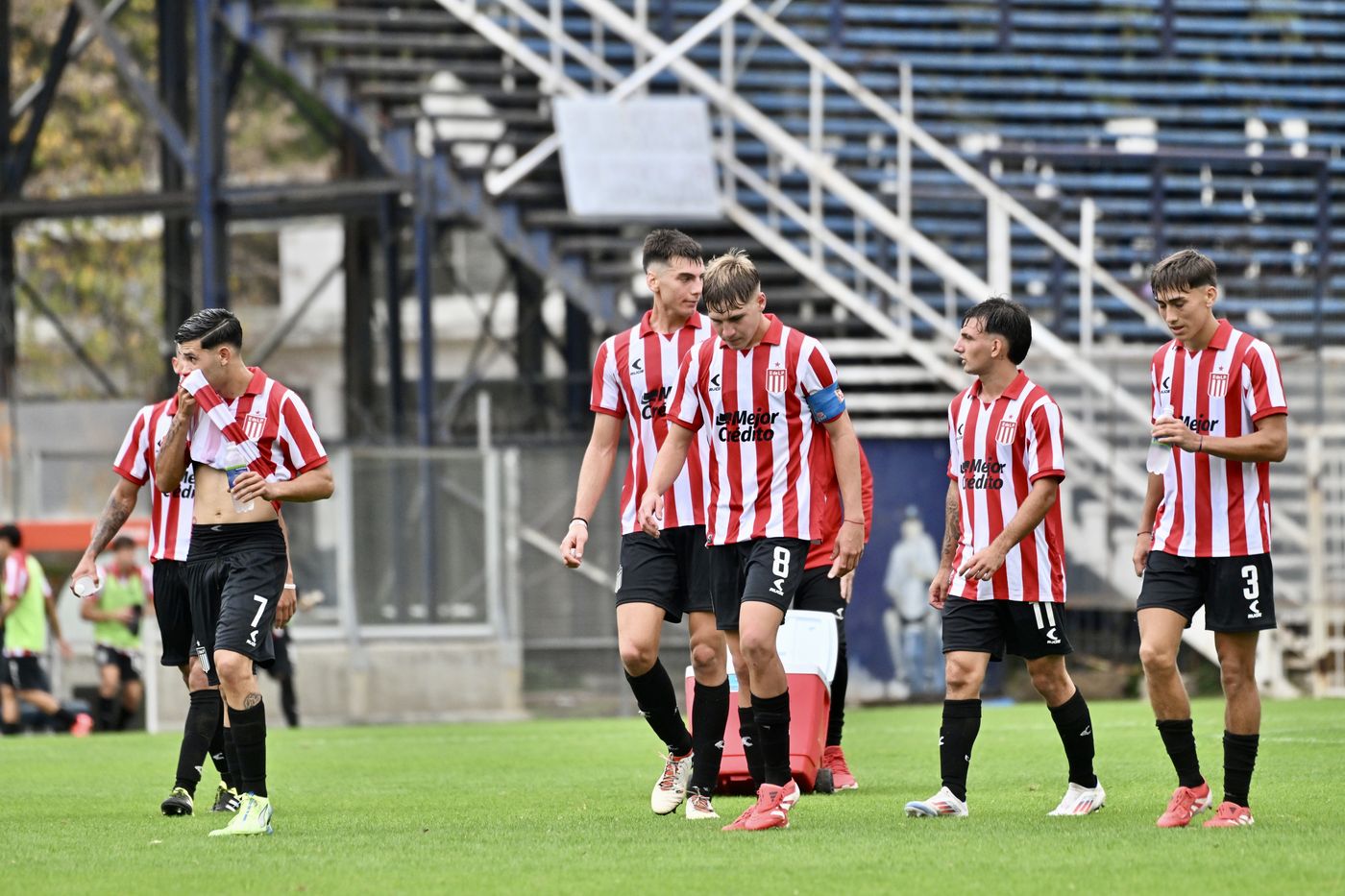 Gimnasia Estudiantes Clásico Reserva Pincha.JPG