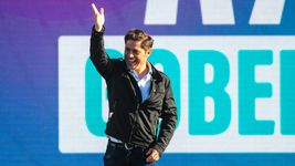 axel kicillof gano la eleccion y fue reelecto al frente de la provincia axel kicillof gano la eleccion y fue reelecto al frente de la provincia