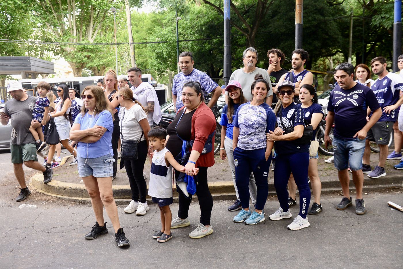 Gimnasia Estudiantes clasico hinchas 3