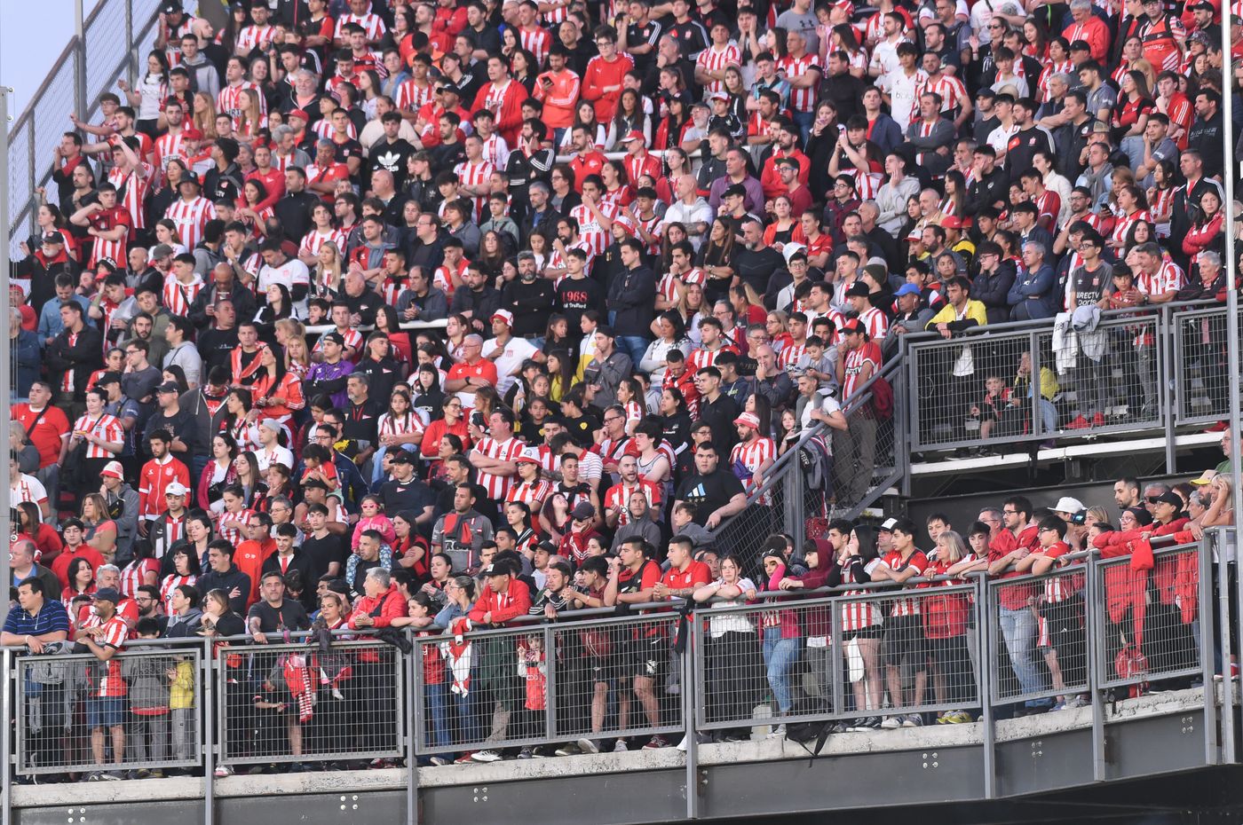 Se espera una importante movilizaci&oacute;n de hinchas de Estudiantes a C&oacute;rdoba