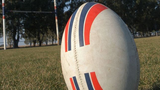 un jugador de rugby de la plata perdio todo en un incendio y piden ayuda