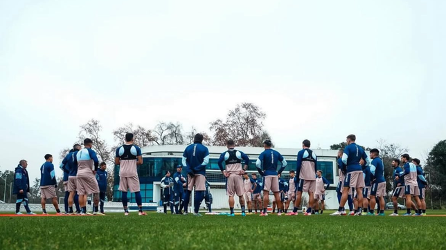 la novedosa lista de concentrados de gimnasia con todos los refuerzos, muchos pibes y ausencias