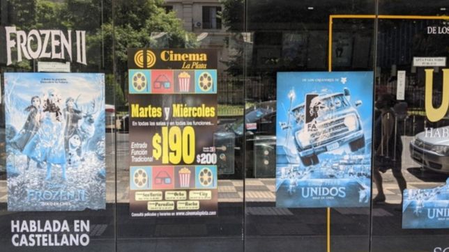tras acordar los protocolos, trabajadores de cine piden que abran las salas en la plata