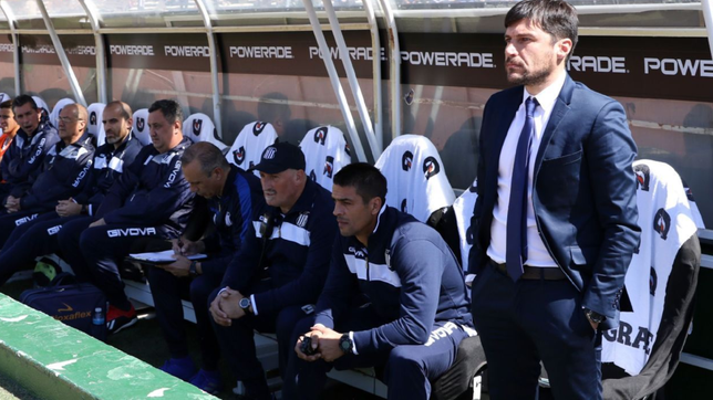 los integrantes del cuerpo tecnico del cacique medina en estudiantes: ¿quienes son?