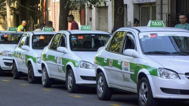 ya rigen las nuevas tarifas de los taxis: ¿cuanto cuesta viajar en la plata?