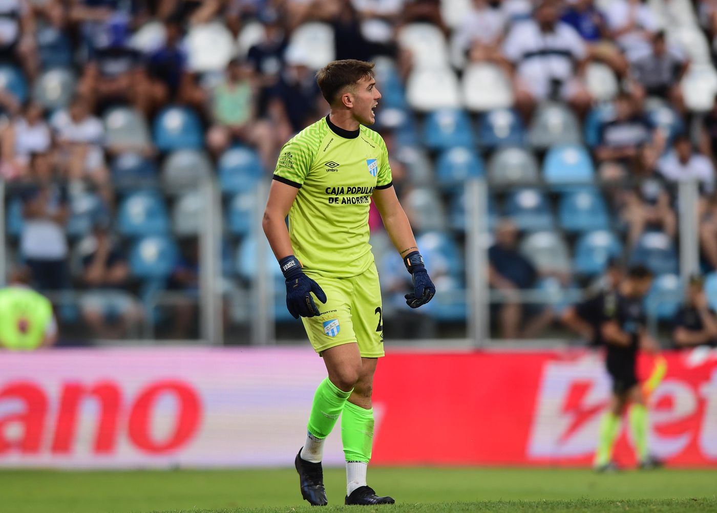 Gimnasia Atlético Tucumán Durso 2.jpg