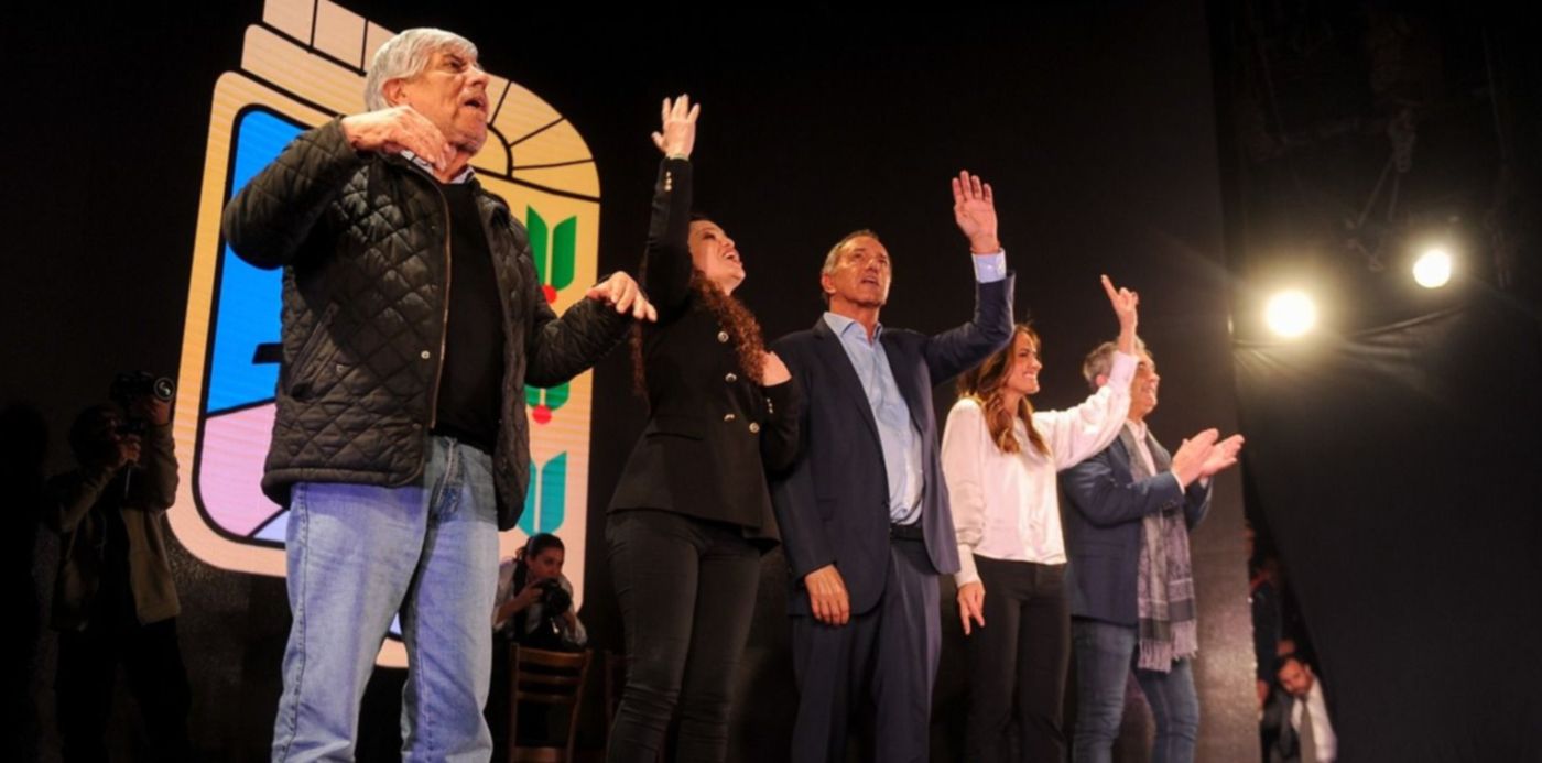 Acto de Scioli y Tolosa Paz