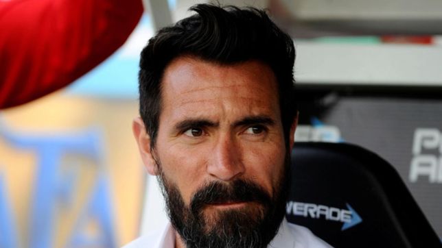 estudiantes oficializo la llegada de eduardo dominguez para reemplazar a balbo