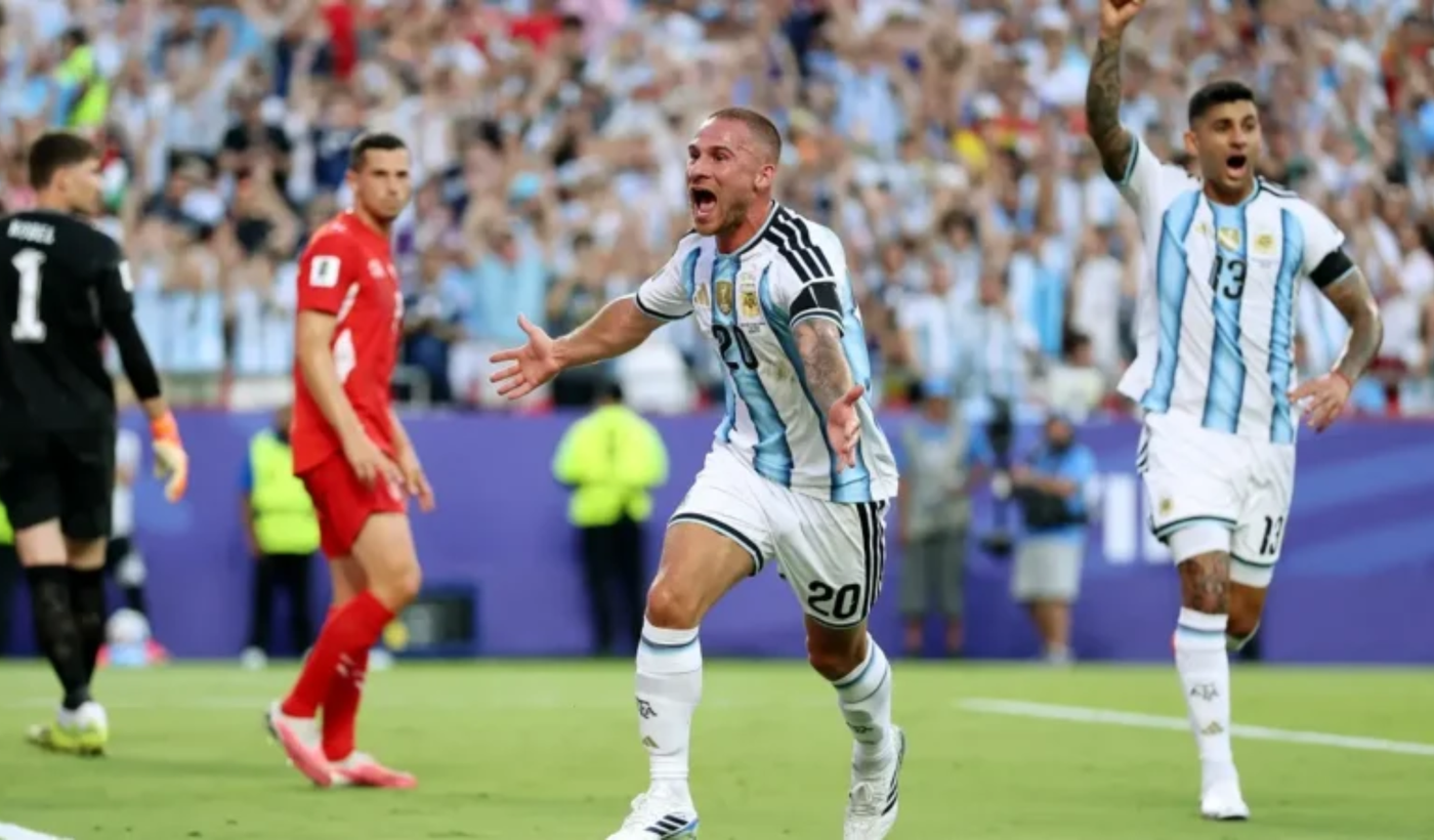 Alexis Mac Allister es uno de los futbolistas de la Selección argentina en hablar de la semifinal