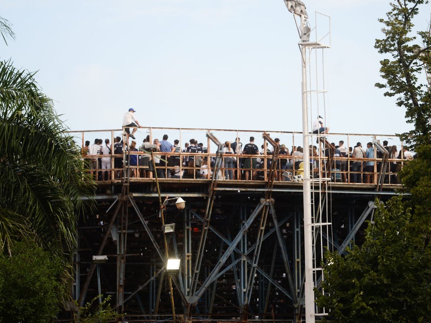 Hinchas Gimnasia Bosque.jpeg