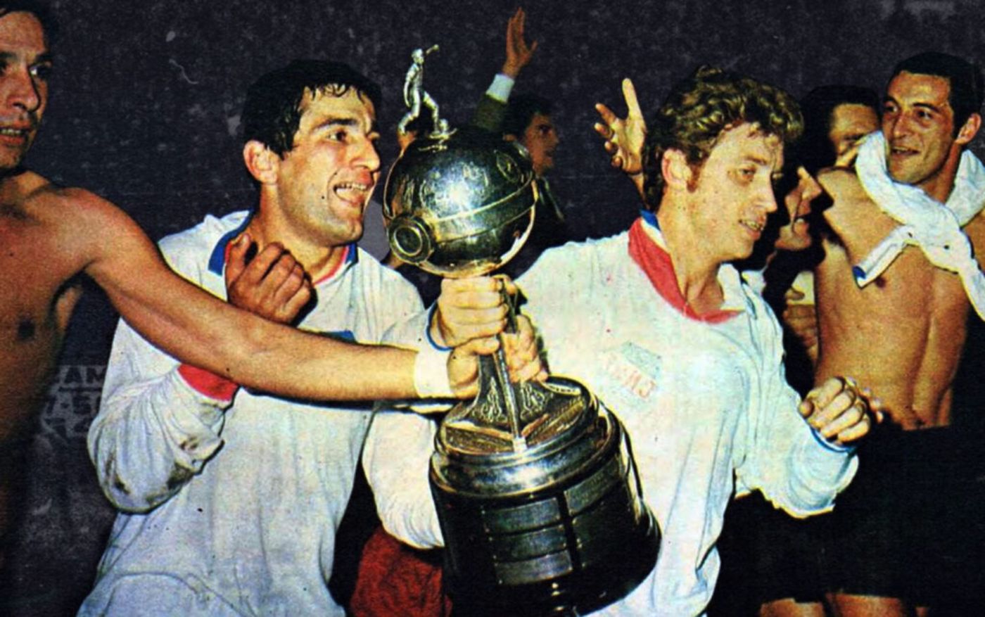 Juan Ramón Verón, uno de los emblemas de aquel equipo de Estudiantes. Juan Ramón Verón, uno de los emblemas de aquel equipo de Estudiantes.