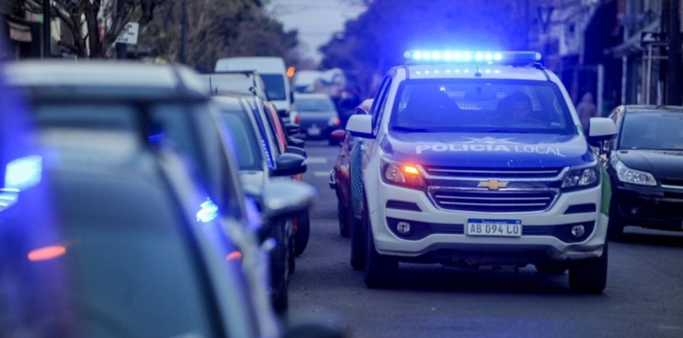 1531786347834.jpg?x=0&y=79&width=1274&height=637&rotate=0&scaleX=1&scaleY=1&ow=1280&oh=851&&cw=1920&ch=950