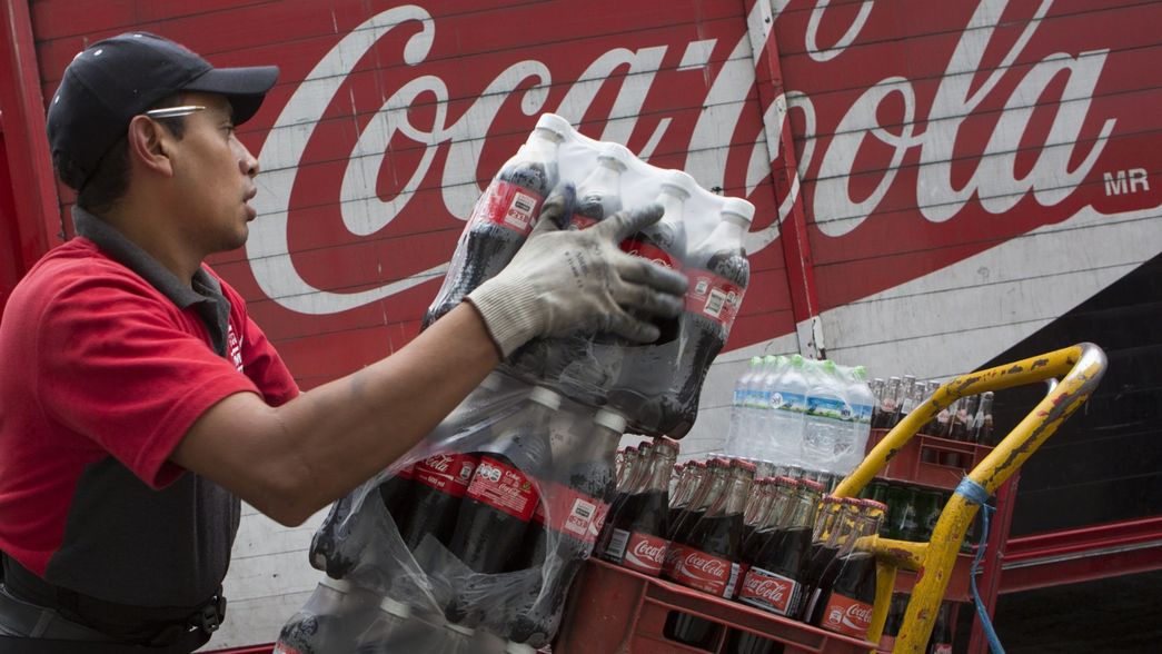 Coca Cola anunció que aplicará un enorme aumento en bebidas y alimentos tras las elecciones