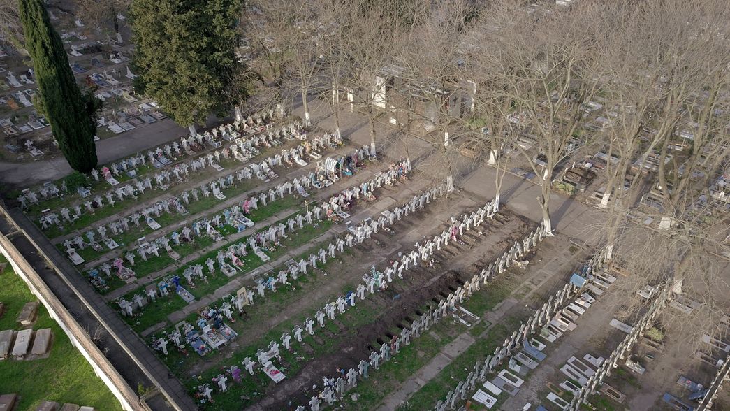 Inhumaron los casi 500 ataúdes que fueron hallados abandonados en el Cementerio