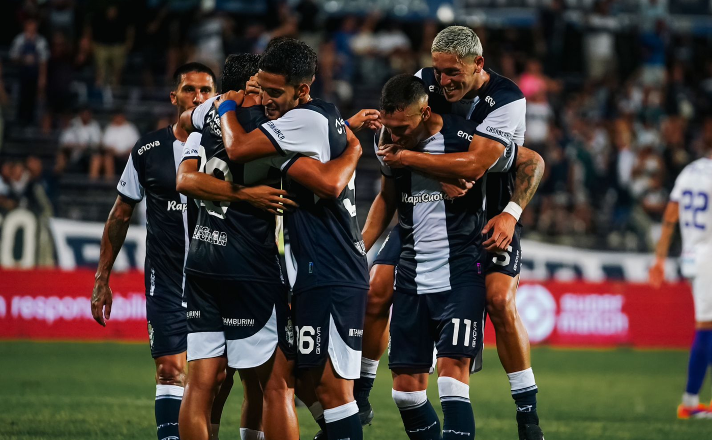 Gimnasia Defensor Sporting festejo gol.png