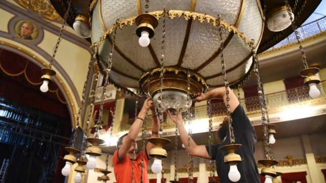 asi se pone a punto el historico teatro coliseo podesta para arrancar la temporada 2020