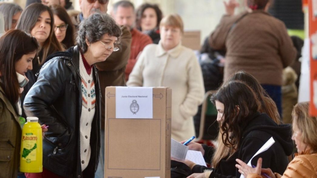 Más urnas, protocolos y facilitadores sanitarios: las claves de una elección inédita