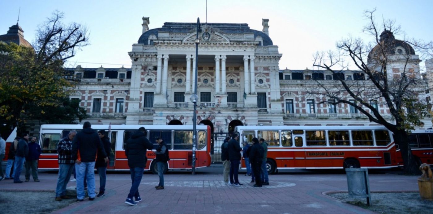 1558615812553.jpg?height=746&rotate=0&scaleX=1&scaleY=1&x=4&y=225&width=1492&ow=1500&oh=996&&cw=1920&ch=950