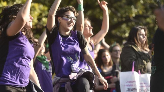 el mensaje en un pizarron durante el encuentro feminista en la plata que se volvio viral
