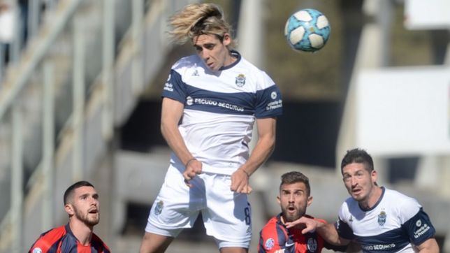 lograron evacuar de ucrania al ex jugador de gimnasia claudio spinelli