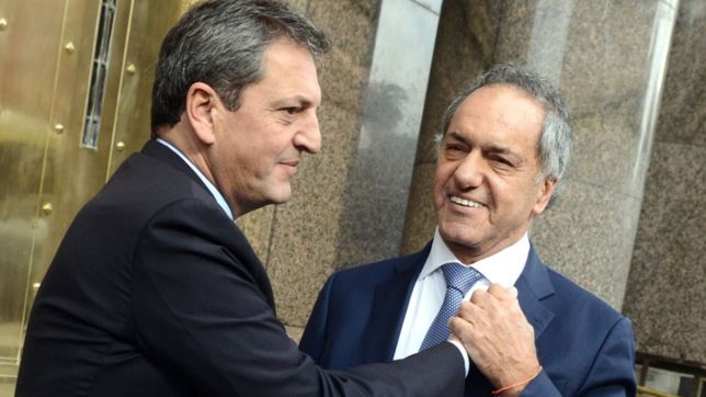 tras la definicion de las candidaturas, massa suma a scioli a su equipo como asesor