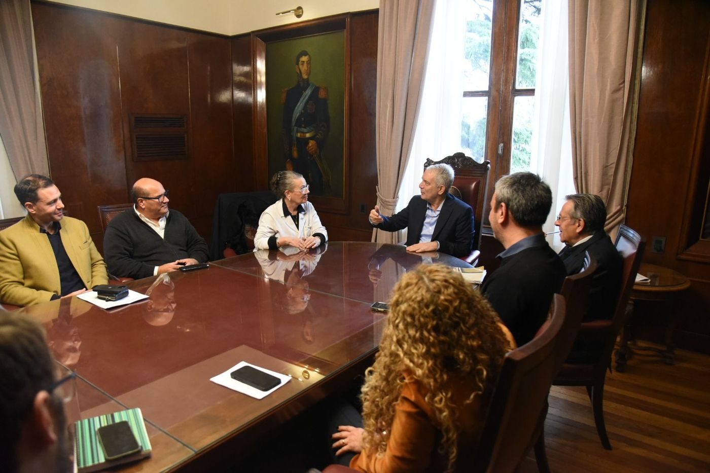 La Municipalidad de La Plata firmó un convenio con Aprilp por las obras en Plaza Italia.