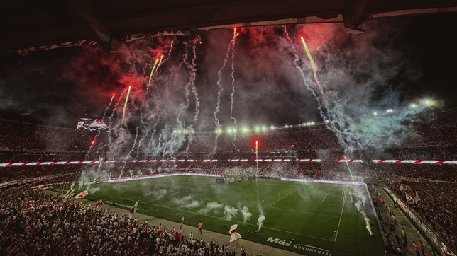 los hinchas de river agotaron las entradas y el estadio monumental estara repleto ante boca