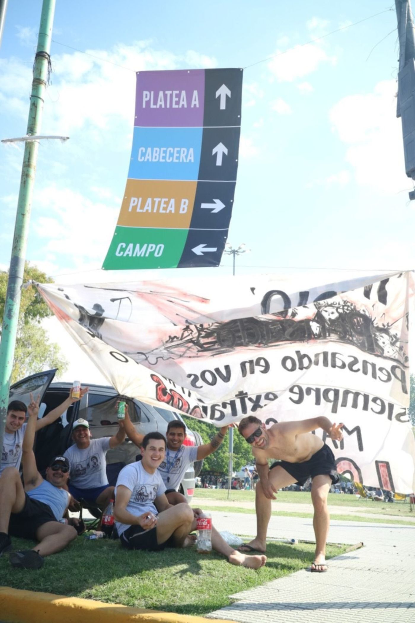 Los fanáticos del Indio y Los Redondos volverá a disfrutar este sábado de los Fundamentalistas del Aire Acondicionado