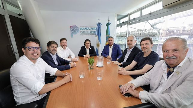 reunion cumbre en el estadio unico de la plata para sellar el acuerdo con chiqui tapia y la afa