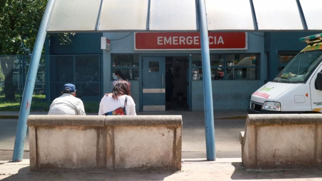 Brote, confusión y ataque: ¿qué se sabe del caso del albañil apuñalado en La Plata?