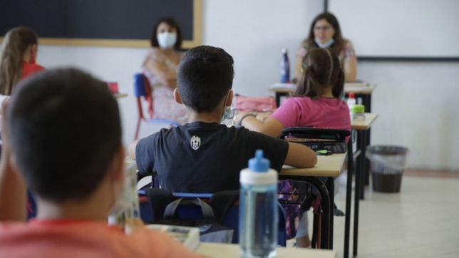 el gobierno nacional extendio el distanciamiento social pero priorizara la vuelta a clases