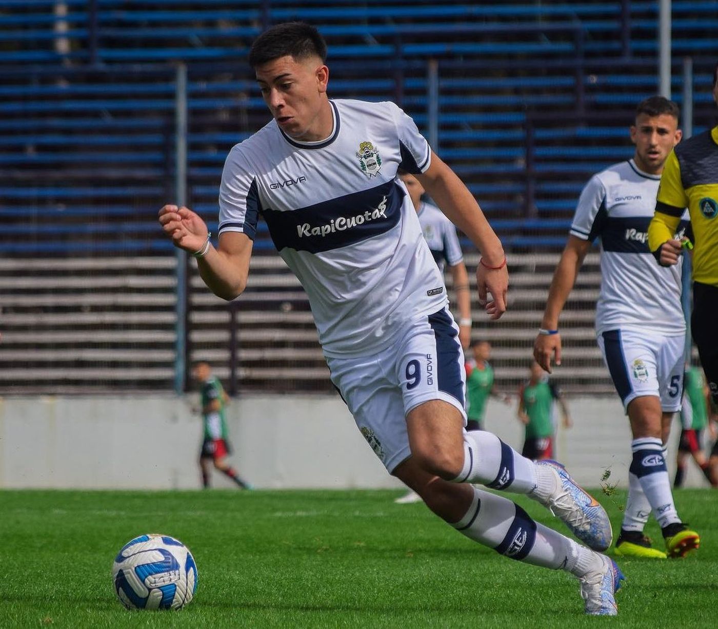 Mauro Dávila Gimnasia.jpeg