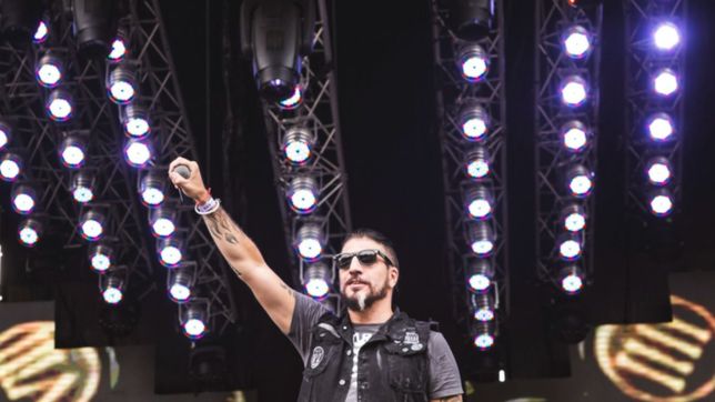 coverheads: a slash siempre le decimos the god father porque nos apadrino bastante