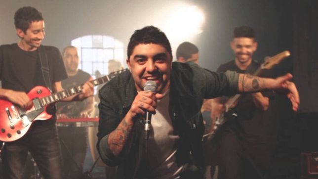 cruzando el charco prepara una nueva presentacion en la ciudad