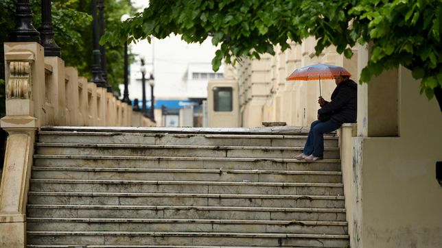 llueve en la plata y baja la temperatura: como seguira el clima