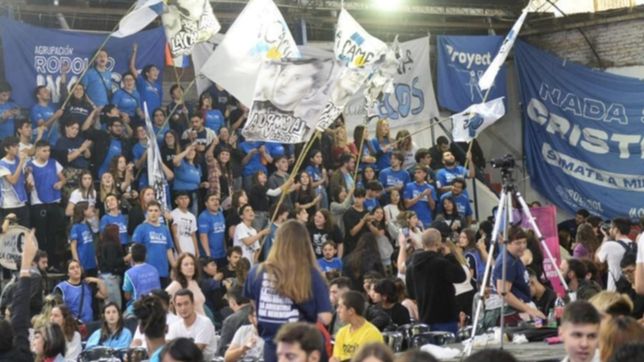 mas de 1.000 jovenes platenses participaron del encuentro #nadasincristina