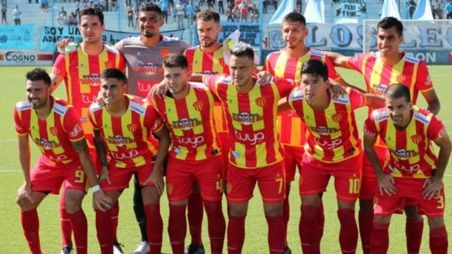 estudiantes: el vicepresidente de sarmiento de chaco se encadeno en la afa