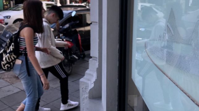 yeezy boost, el nuevo modelo de zapatillas adidas que llega a la plata