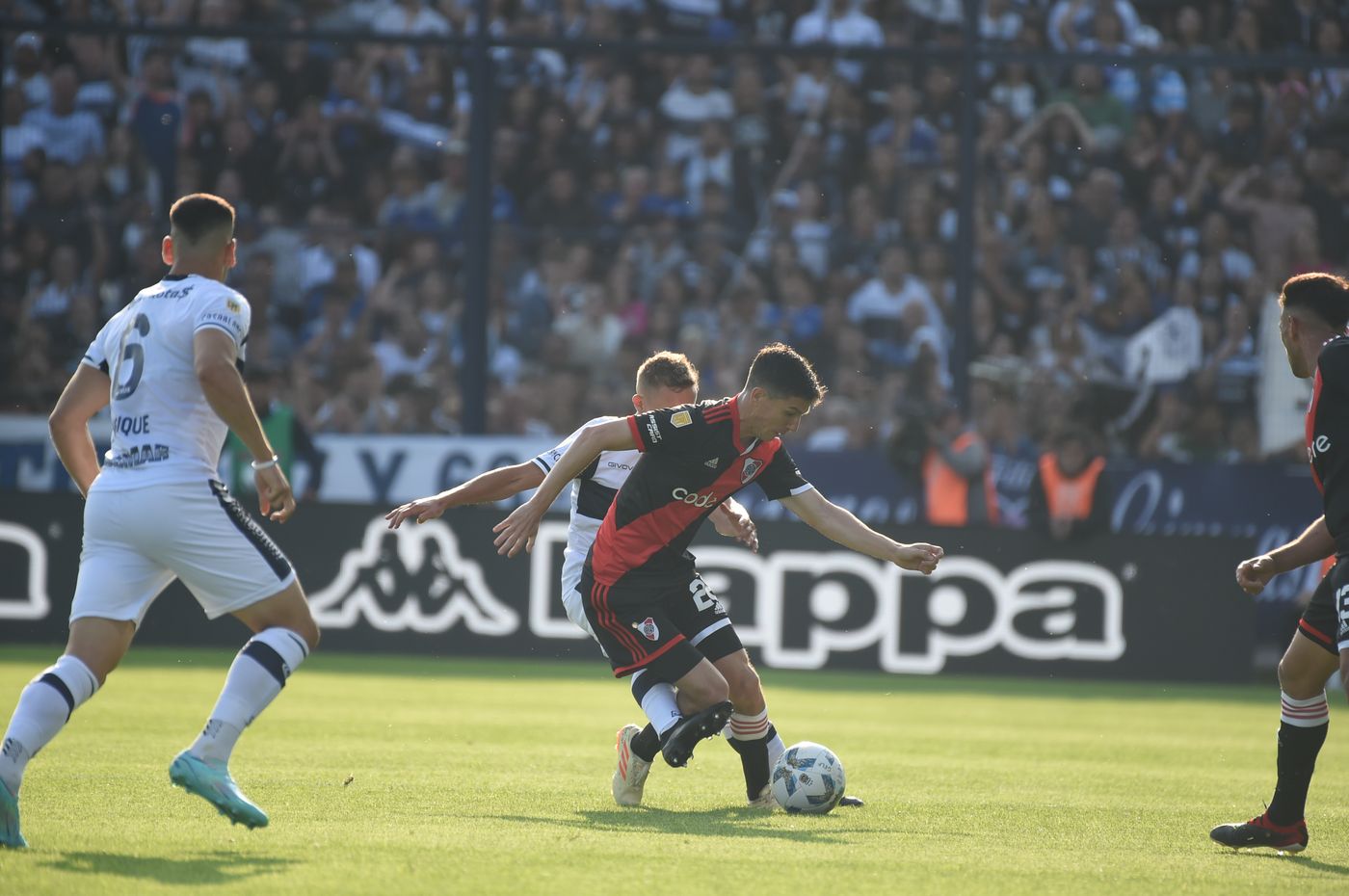 Gimnasia River Nacho Fernández 2.JPG