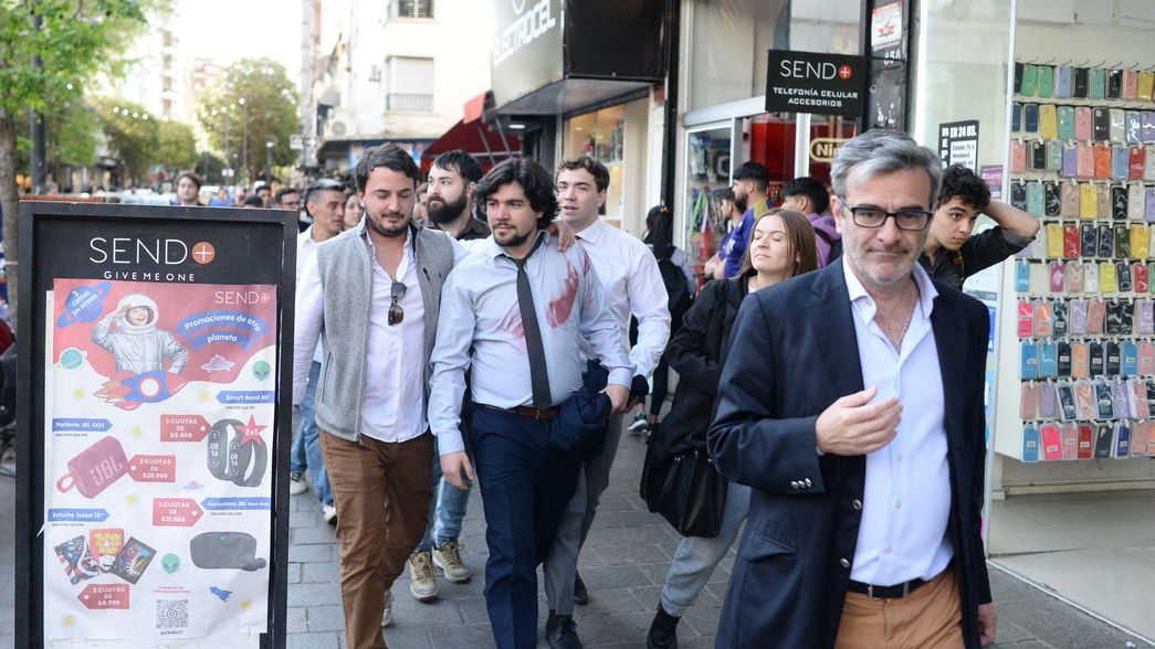 Charla libertaria, escrache y violencia: las claves del escándalo que sacudió a la UNLP