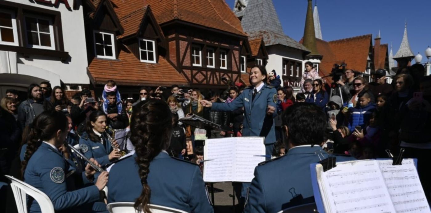 1564949713347.jpg?&cw=1920&ch=950