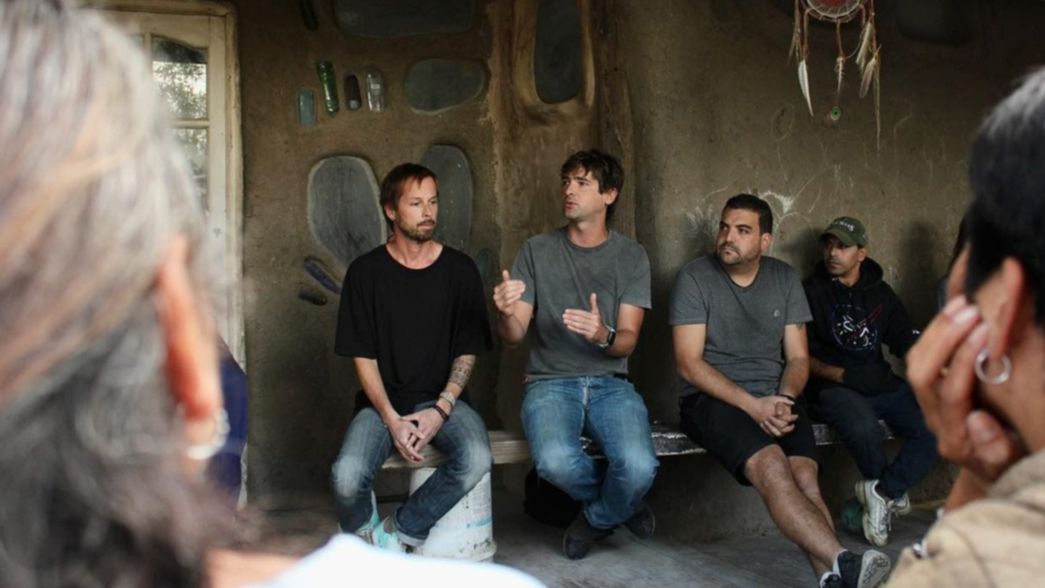 Castagneto se planta como candidato y profundiza la recorrida por los barrios de La Plata