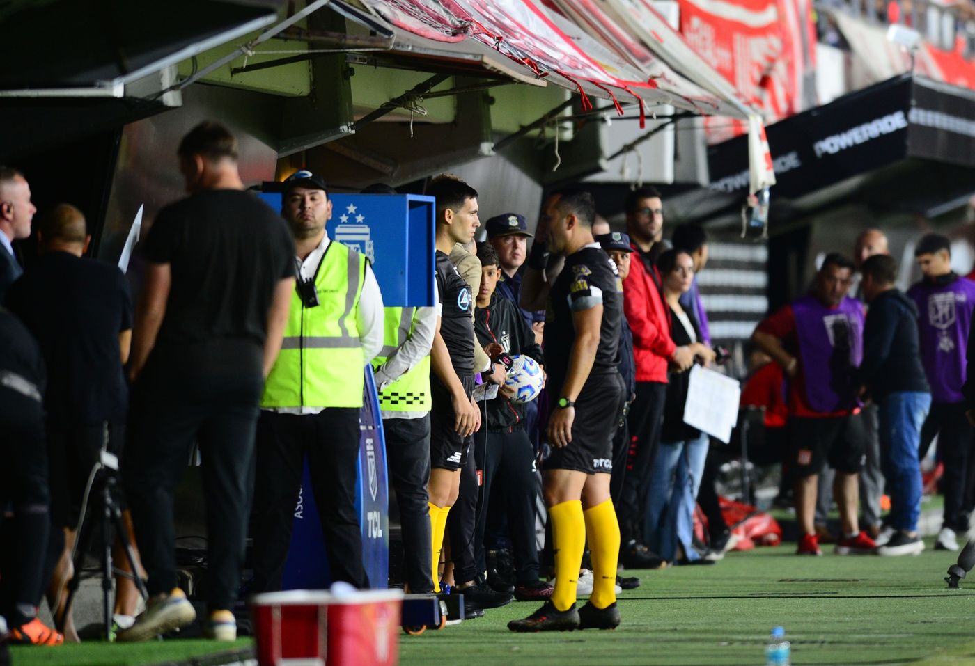 Fernando Espinoza Estudiantes VAR.jpg